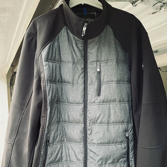 Calvin Klein Other - Calvin Klein Puffer Jacket
